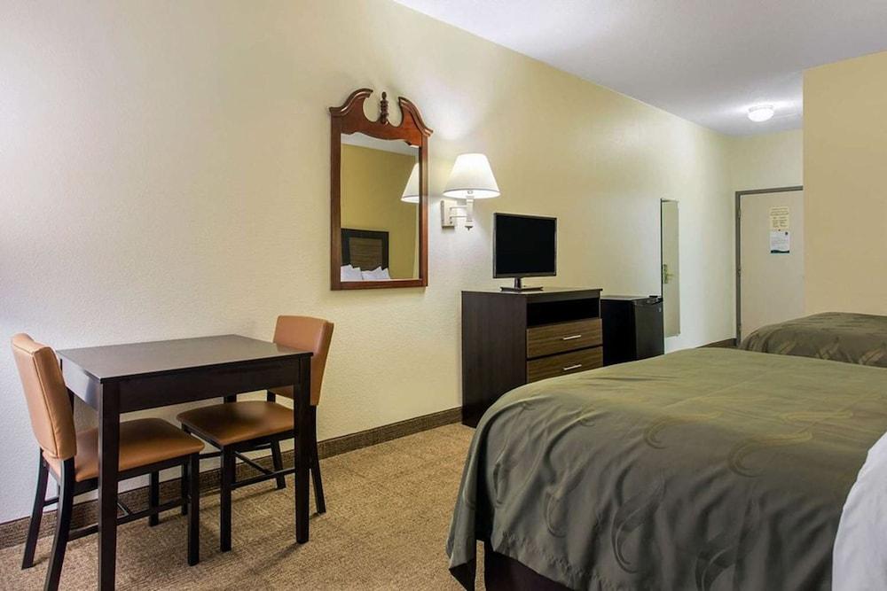 Quality Inn Surfside Myrtle Beach photo 15