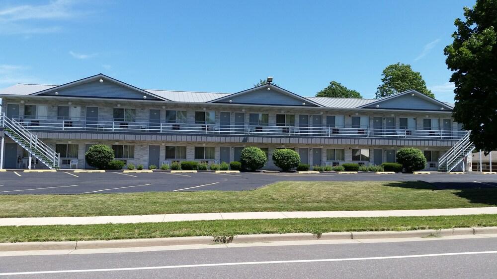 Surfside Motel photo 1
