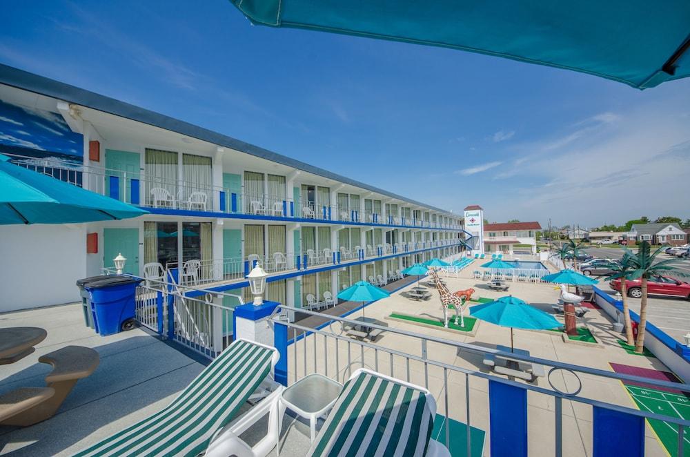 Compass Family Resort photo 25