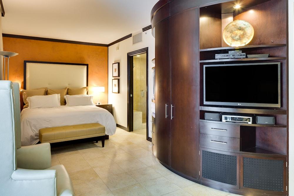SBV Luxury Ocean Hotel Suites photo 4