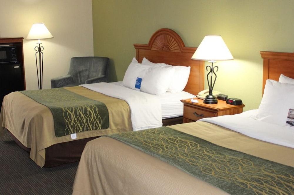 Presidential Inn & Suites photo 6