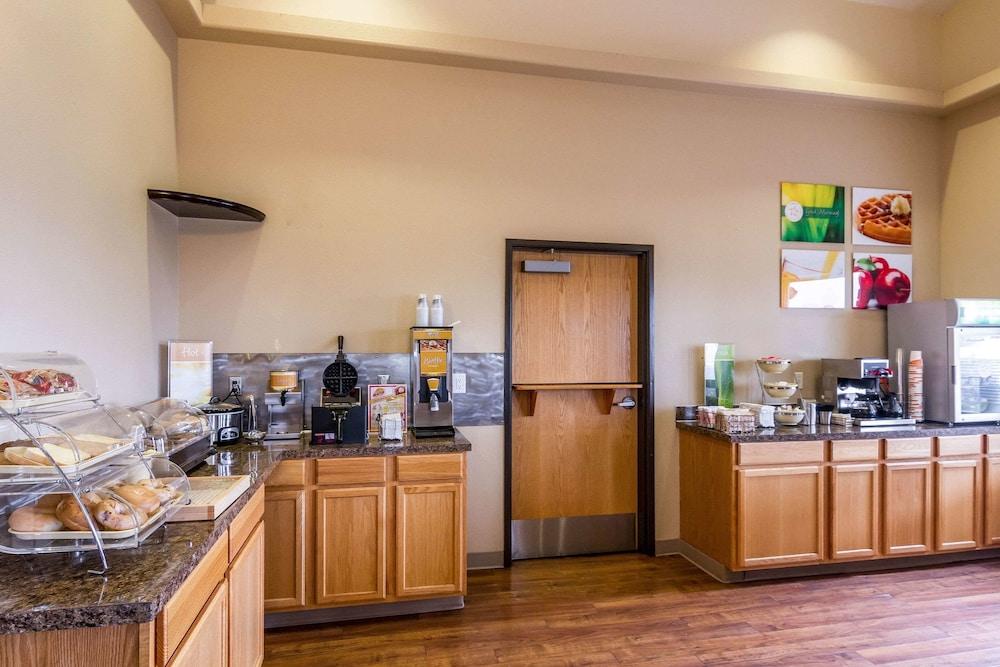 Quality Inn Selah North Park photo 4