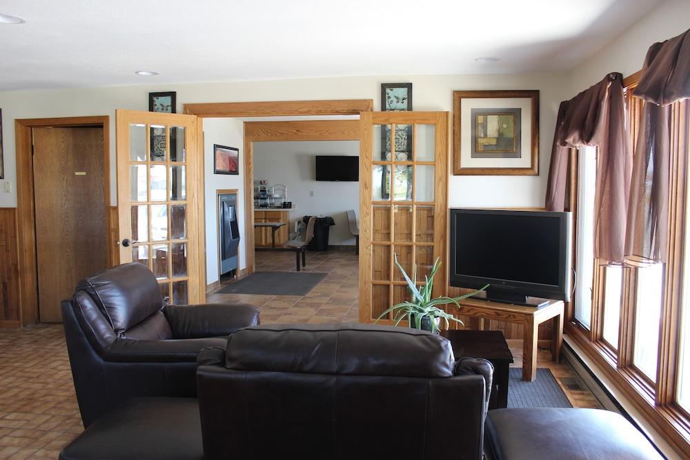 Budget Host Sundowner Motor Inn photo 8