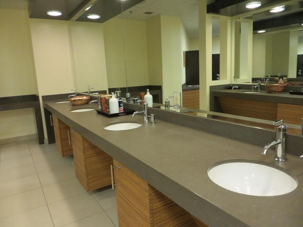 Primm Valley Resort & Casino photo 16