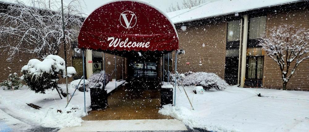 The View Inn & Suites photo 33