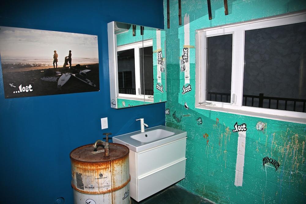 House of Trestles - Hostel photo 83