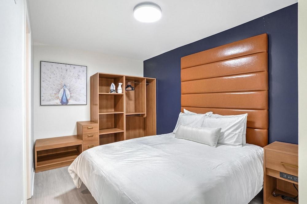 Redamo Suites photo 13