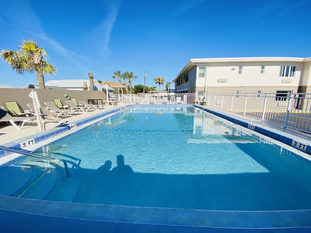 A1A Super Inn photo 3