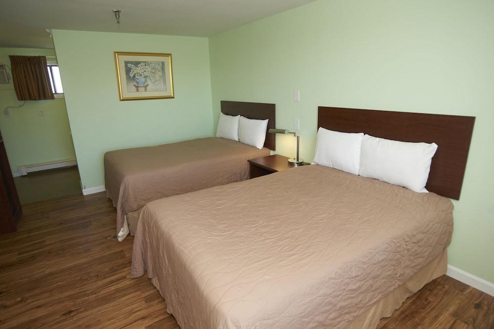 Marguerite Motel photo 21
