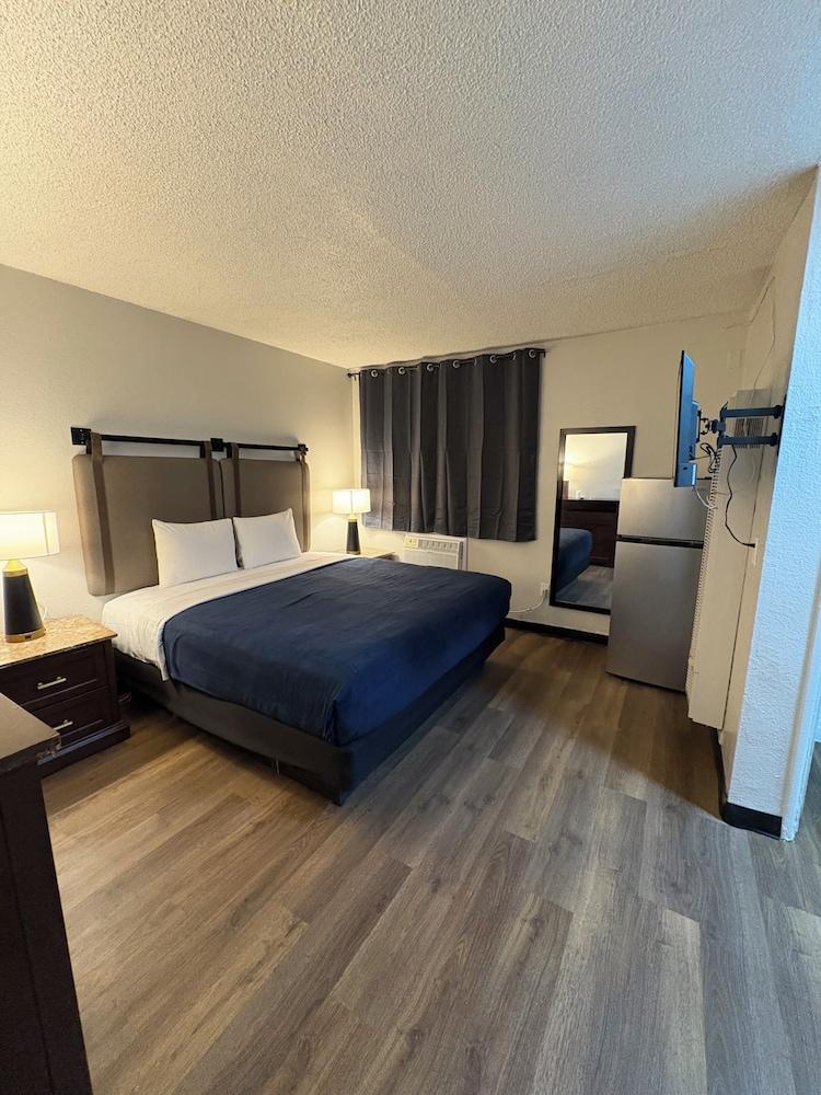Studio Lodge Hotel photo 10