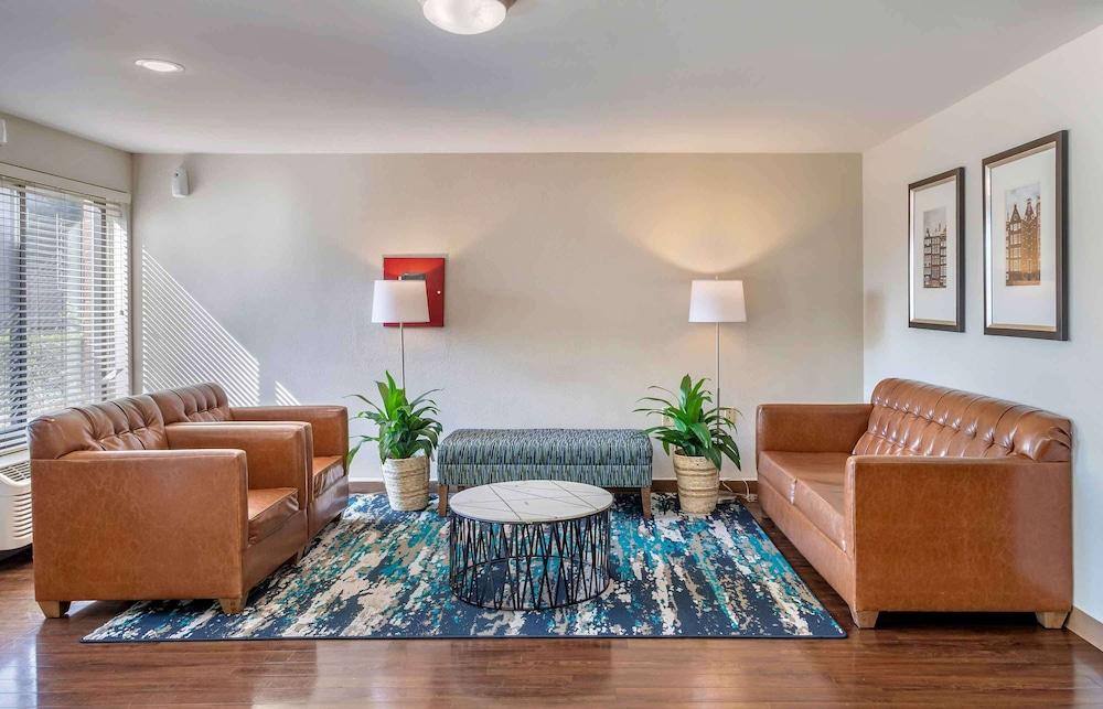 Extended Stay America Suites Houston Westchase Westheimer photo 3