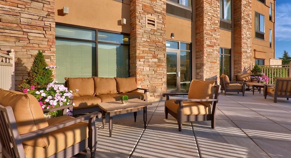 SpringHill Suites by Marriott Cedar City photo 15
