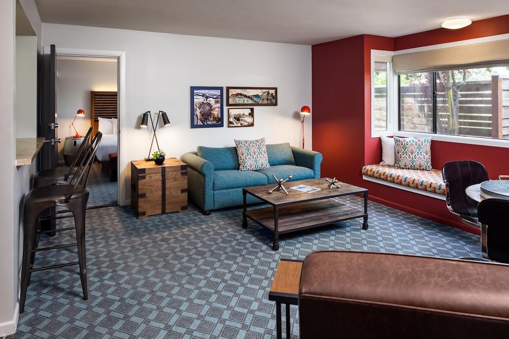Chaminade Resort & Spa photo 10
