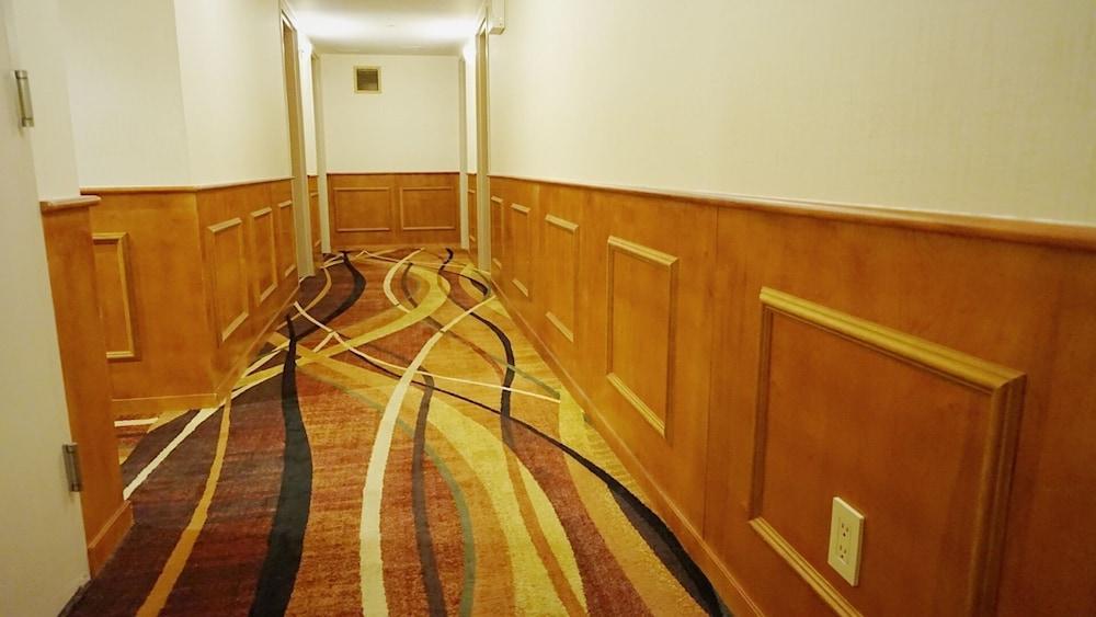Best Western Queens Court Hotel photo 24