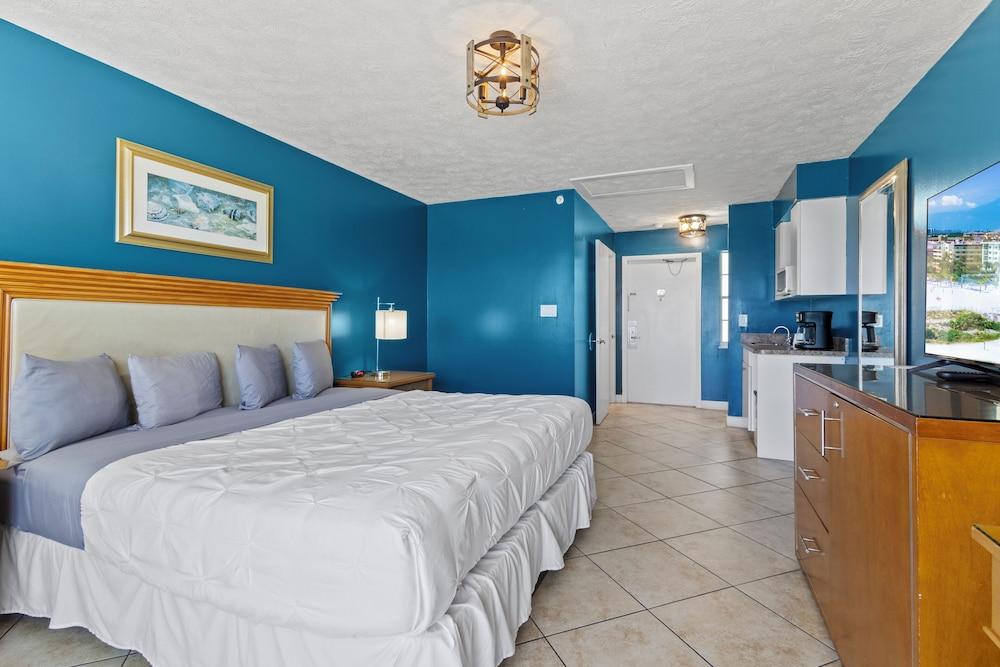 Oceanfront Inn photo 27