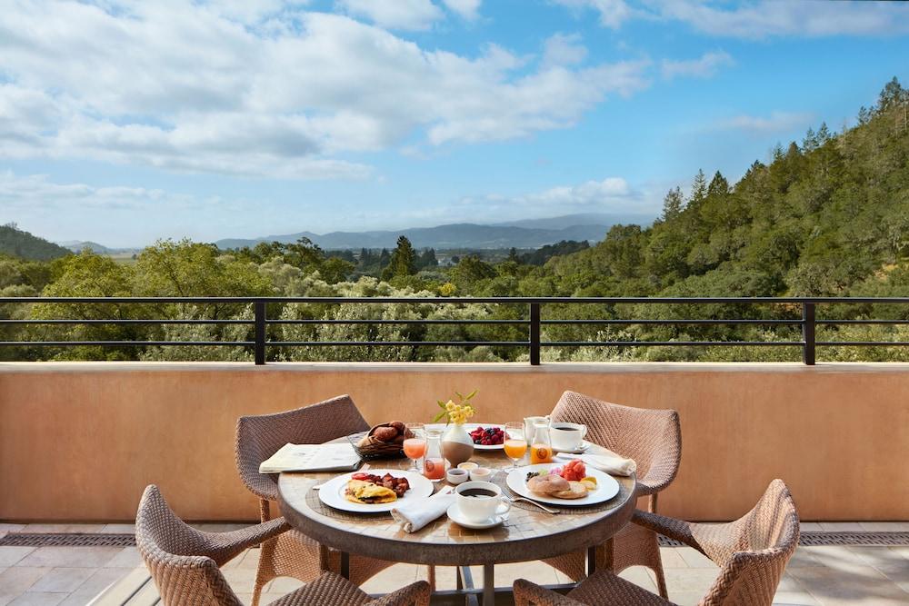 Auberge Du Soleil photo 33