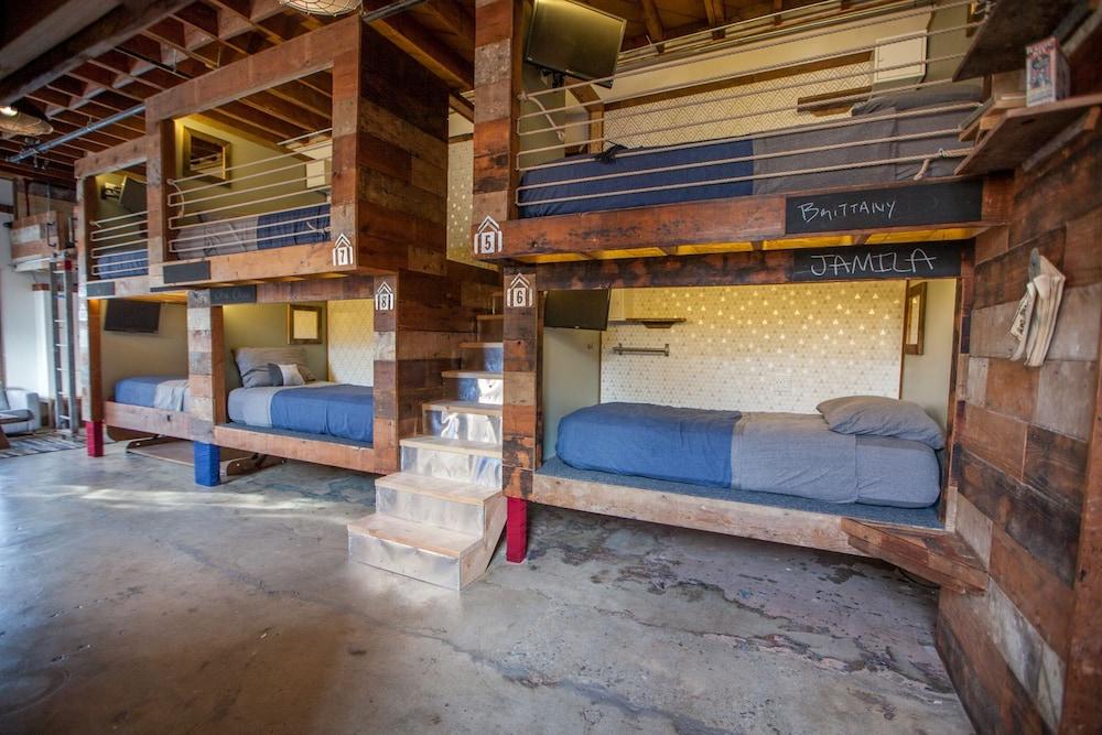 PodShare Los Feliz - Hostel photo 22