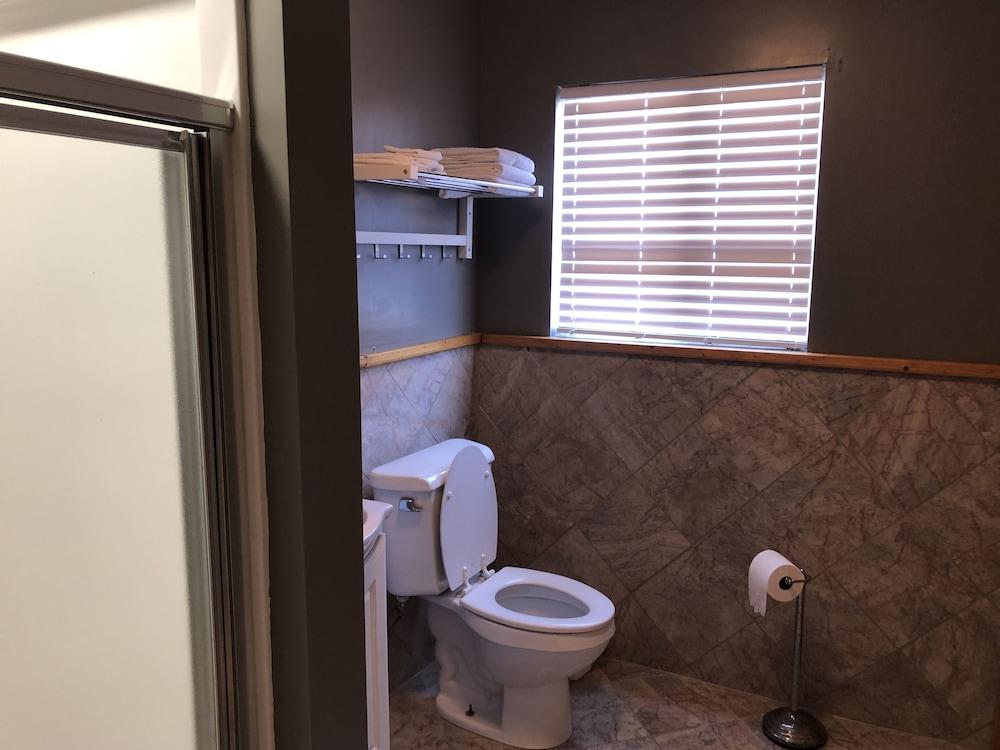 Alexanders Landing photo 95