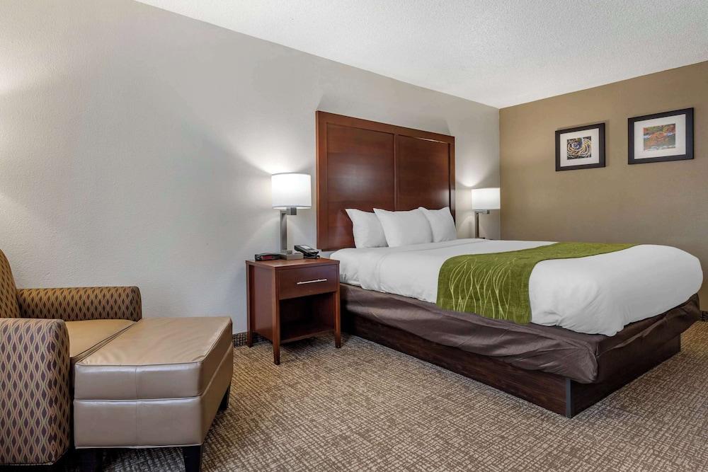 Comfort Inn Shelby photo 28