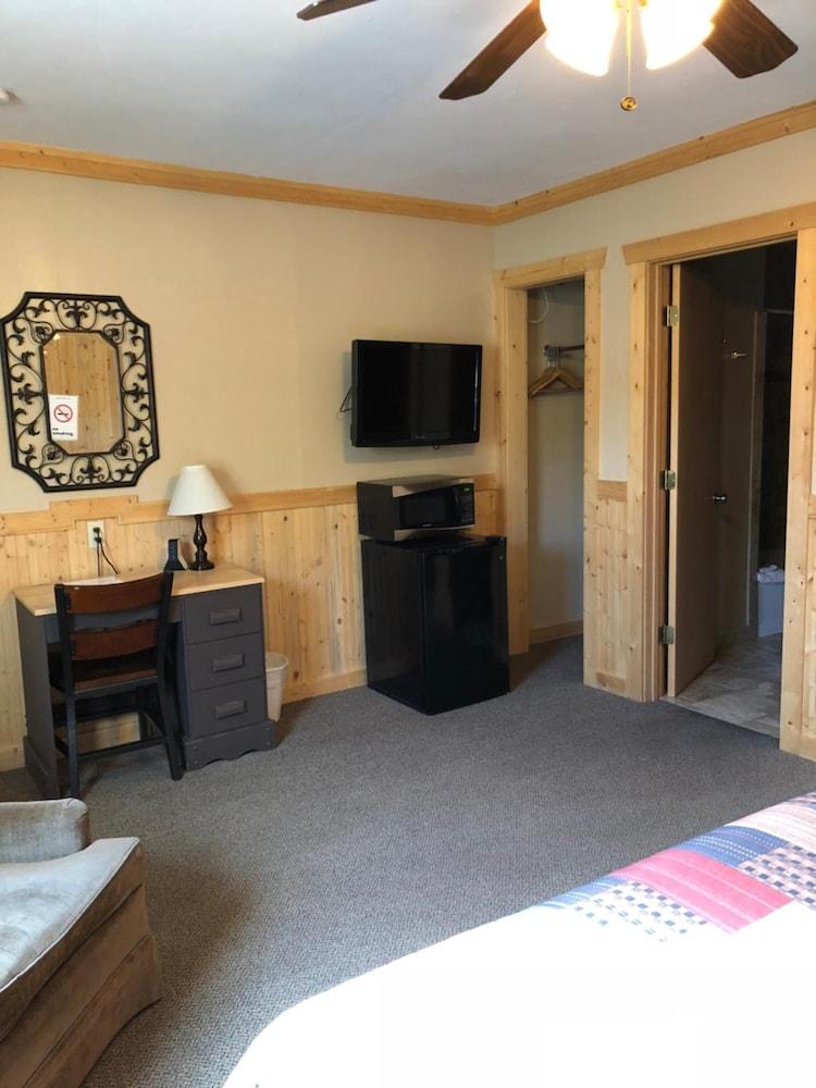Hotel Expedition photo 10
