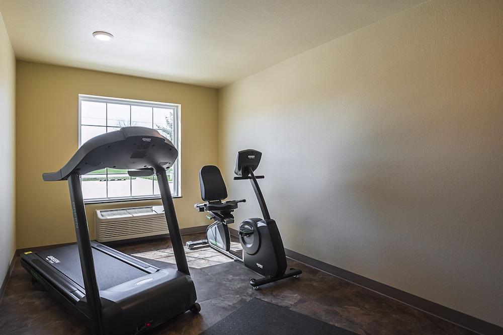 Cobblestone Inn & Suites - Altamont photo 52