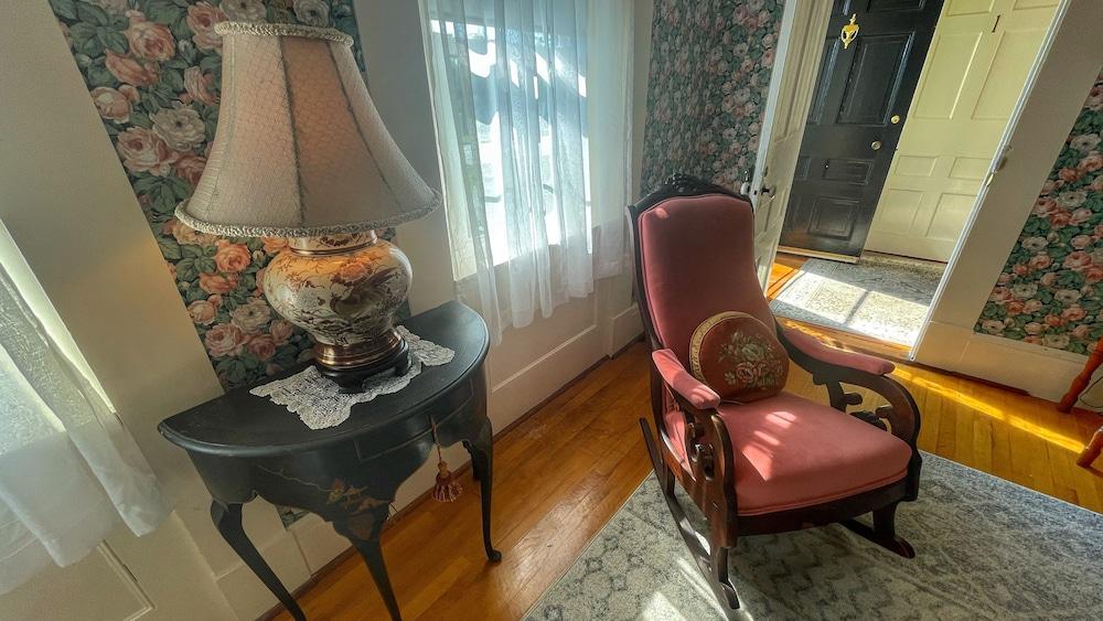 Open Hearth Inn photo 27