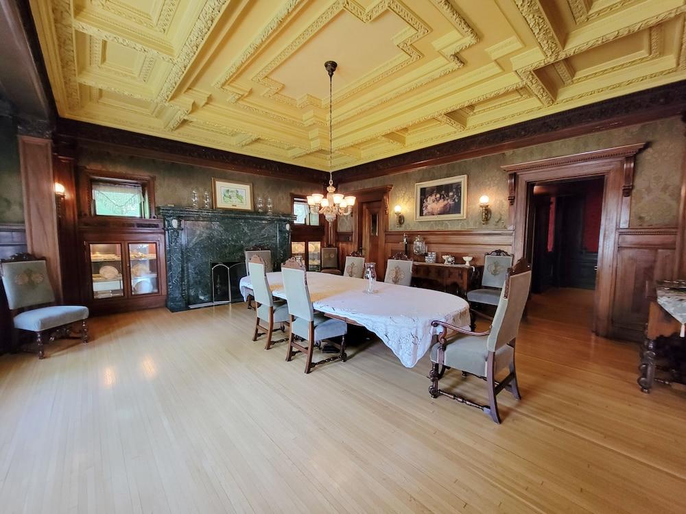 Historic Cotton Mansion Duluth Boutique Hotel photo 18