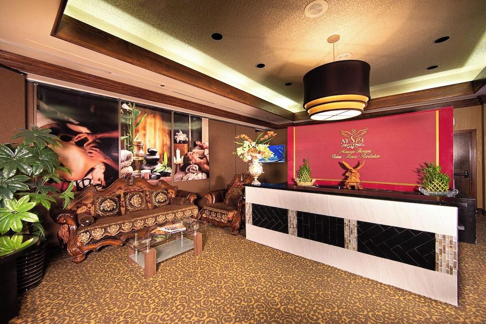 El Cortez Hotel and Casino - 21 and Over photo 32