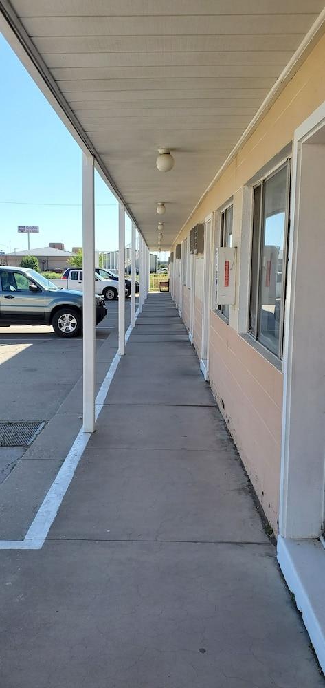 Budget Inn photo 57