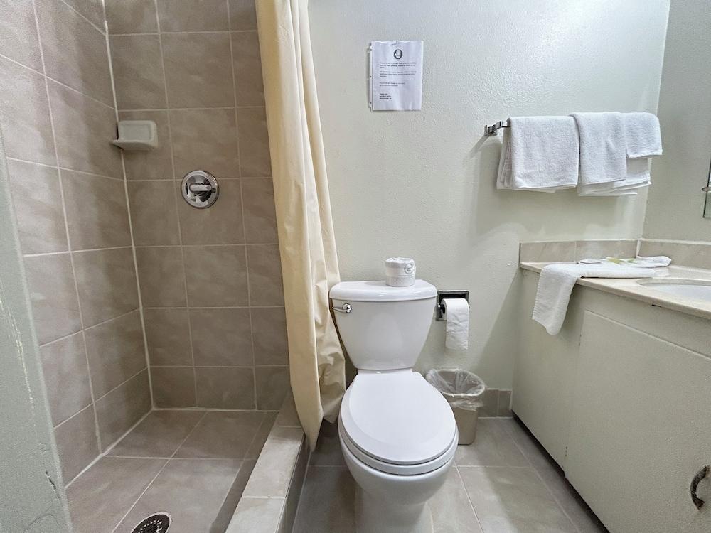 Gateaway Motel Broken Bow NE photo 13