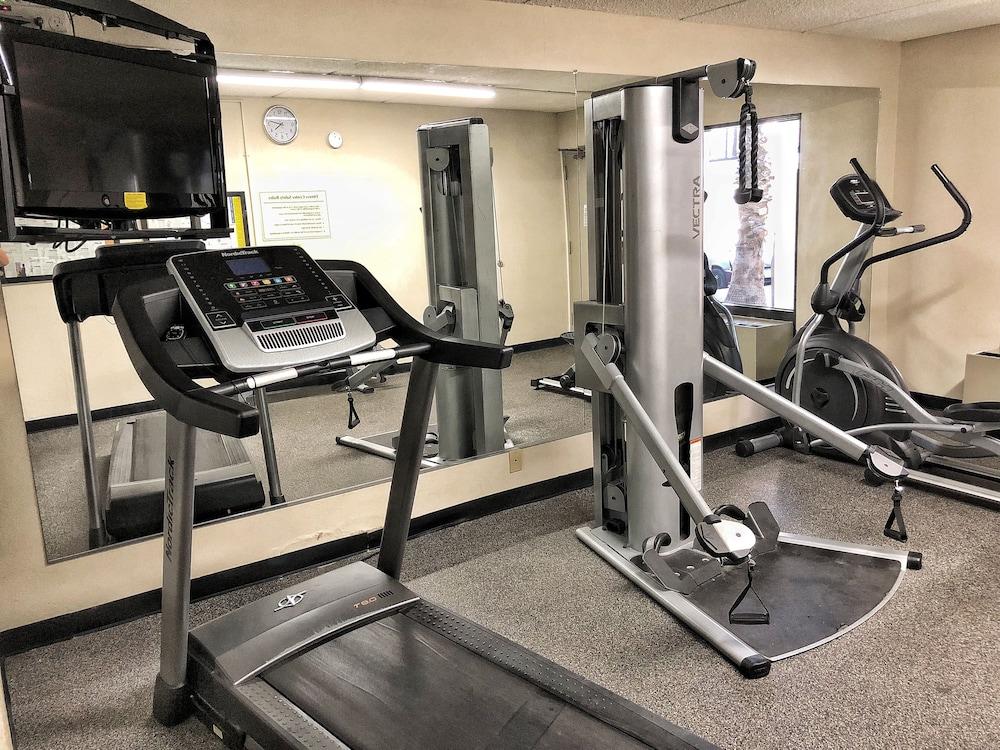 Quality Inn Riverside near UCR and Downtown photo 20