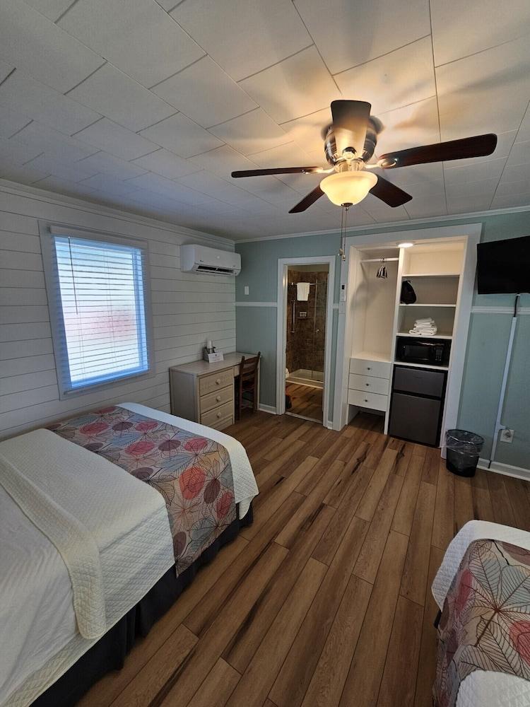 Island Guesthouse and Motel photo 25