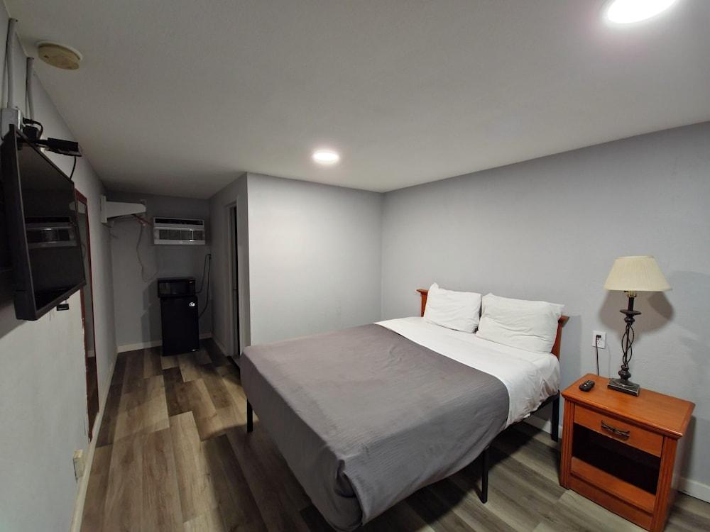 The L Motel photo 13