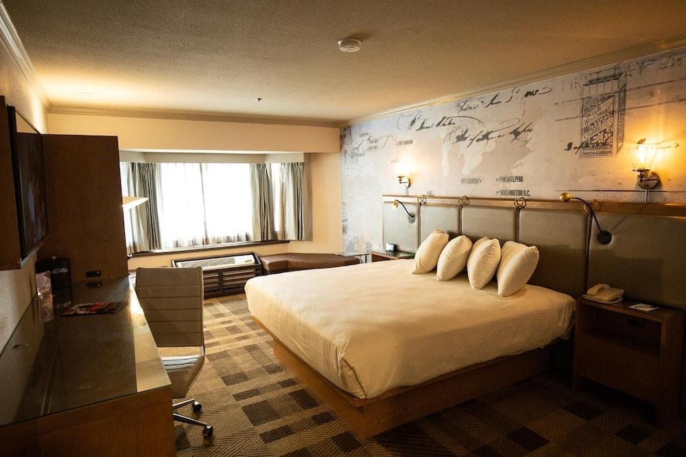 Primm Valley Resort & Casino photo 2