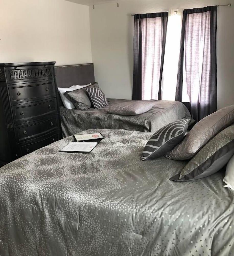 White Horse Hotel photo 31