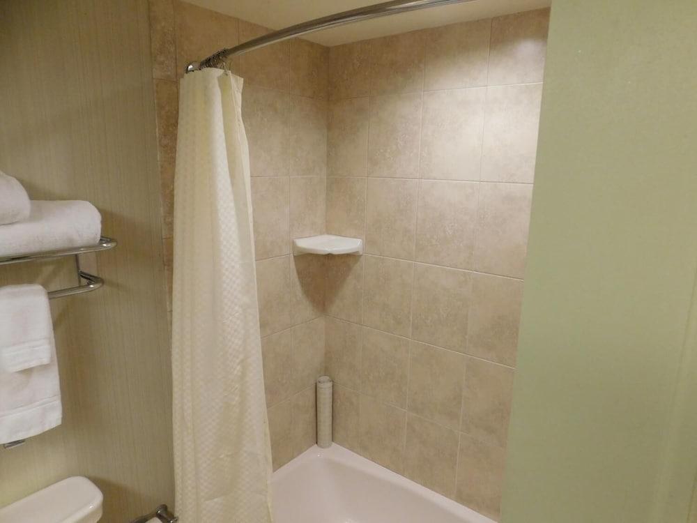 The Seascape Inn photo 20