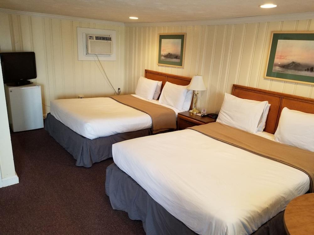 The Tides Motel photo 6