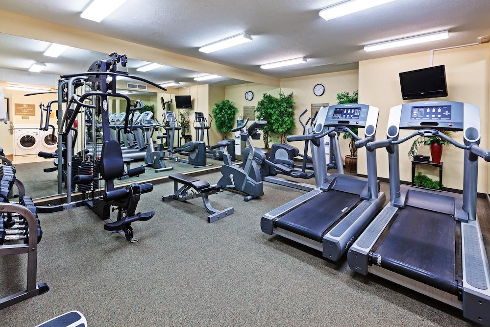 Candlewood Suites Owasso by IHG photo 16