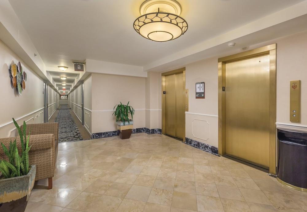 Club Wyndham Avenue Plaza photo 25
