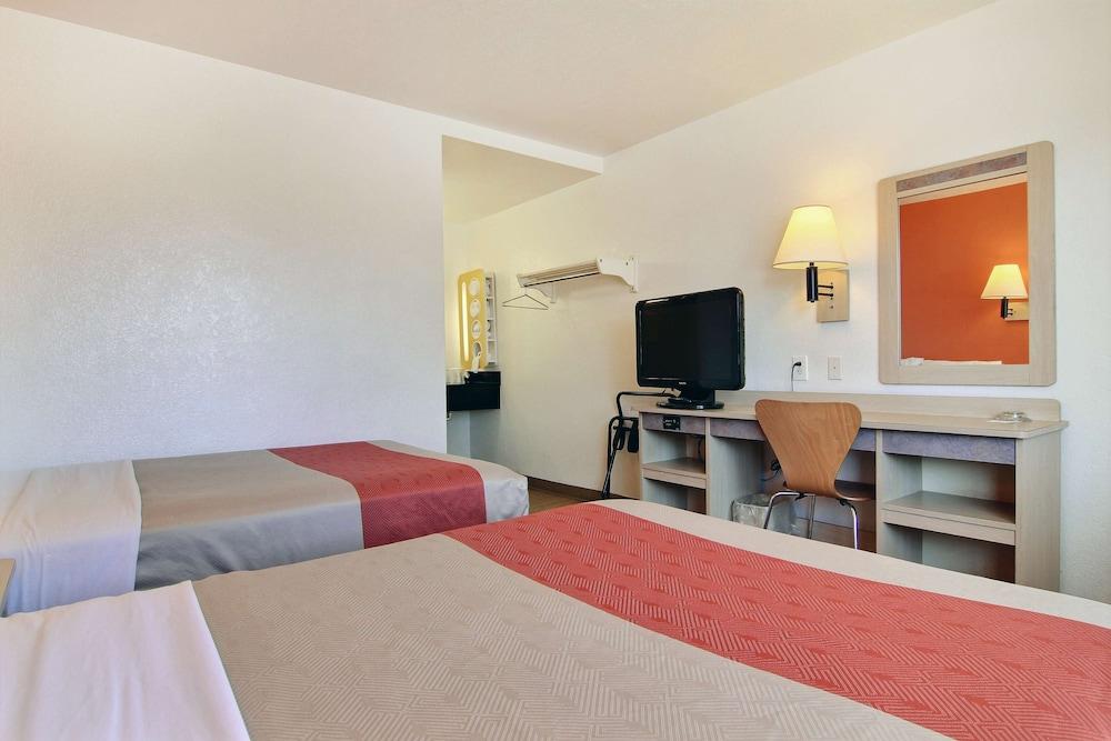Motel 6 San Angelo, TX photo 9