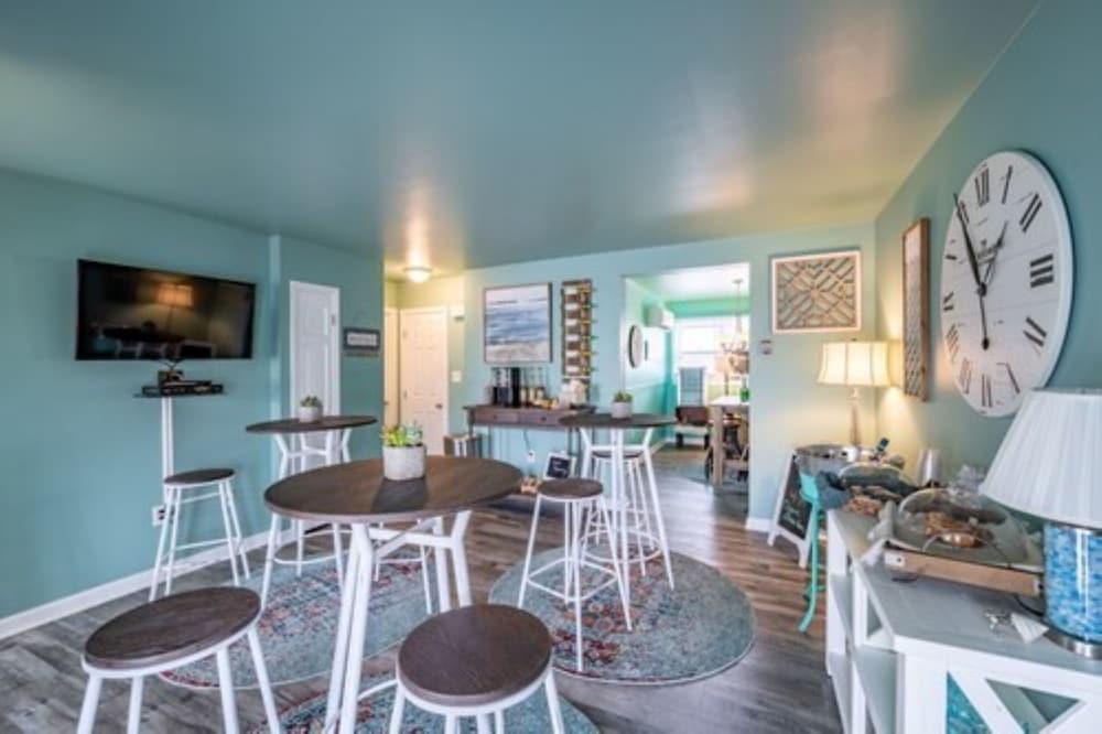 Ocean Glass Inn photo 2