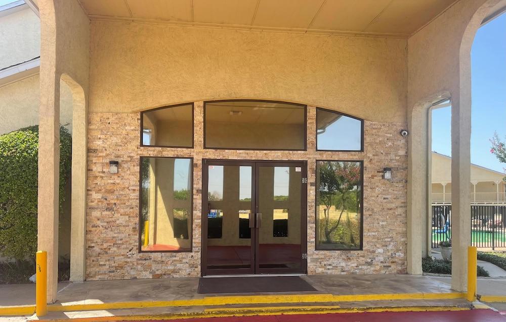Studio 6 Suites – Mesquite, TX – Gross Rd. photo 20