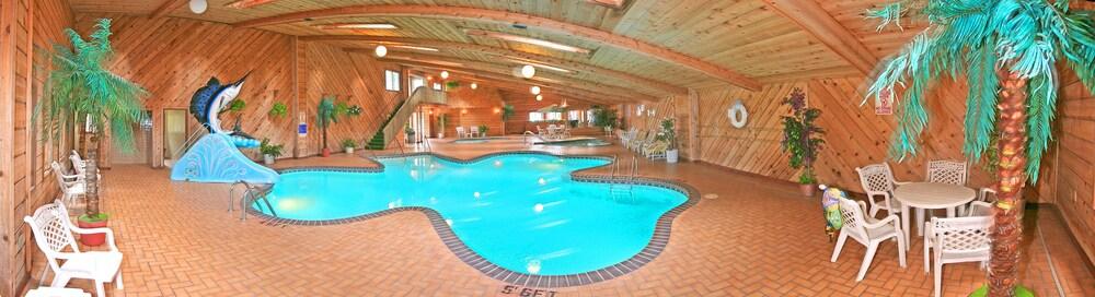 Shamrock Motel photo 37