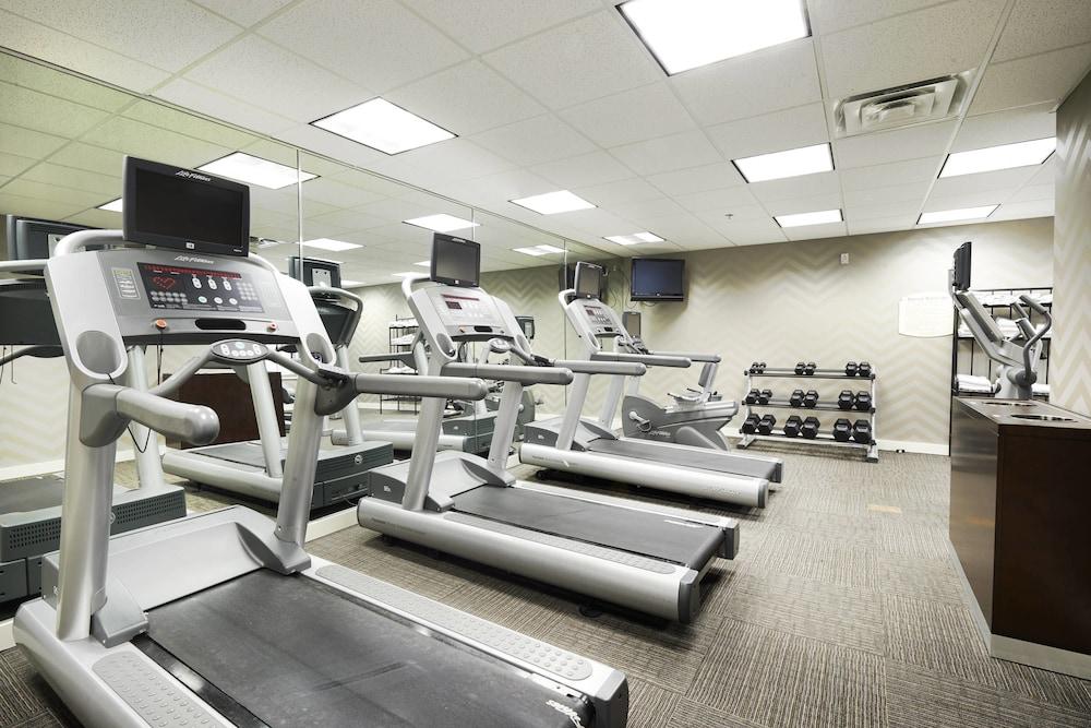 Residence Inn Marriott Airport photo 12