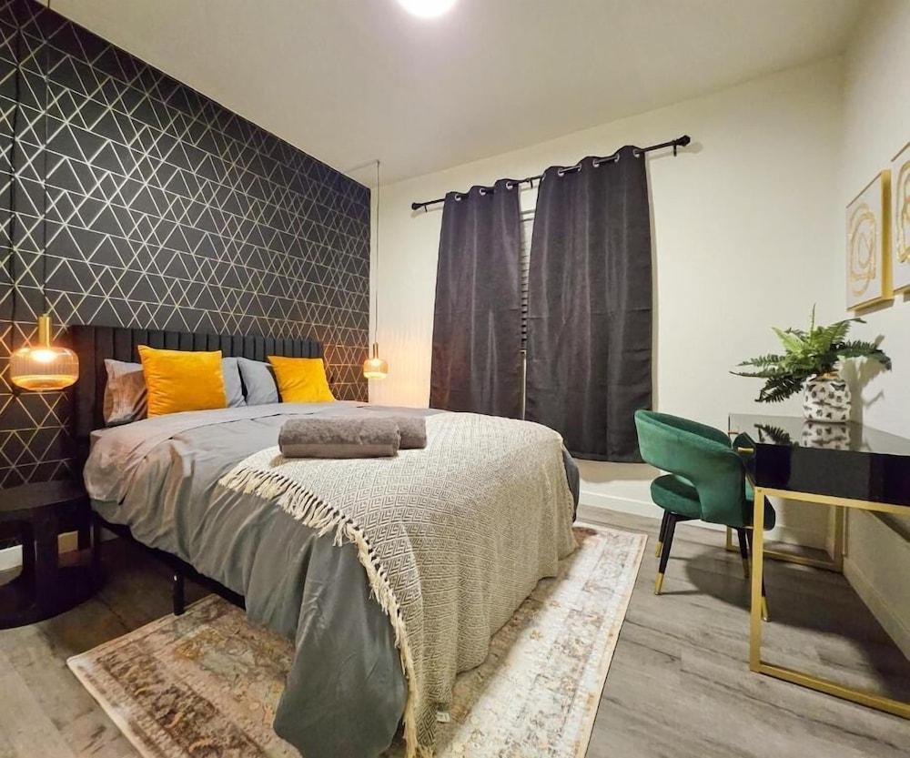 Forty First Place - Boutique Hostel photo 13