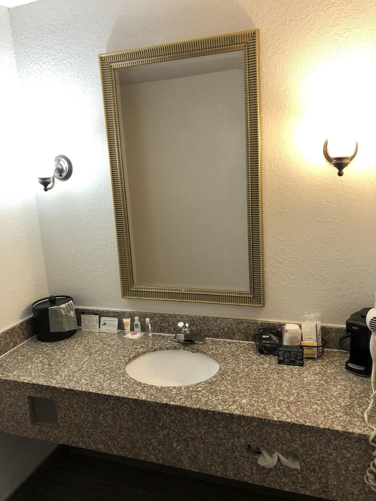 Comfort Inn & Suites Gatesville photo 39