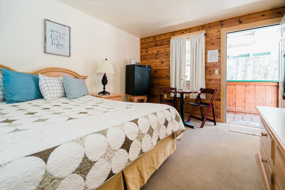 Battle Creek Lodge photo 3