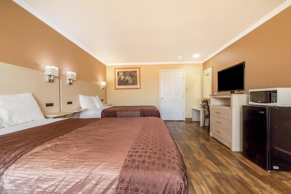 River Valley Motor Inn photo 25