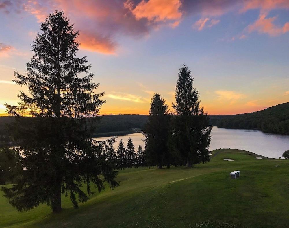 Alpine Lake Resort photo 32