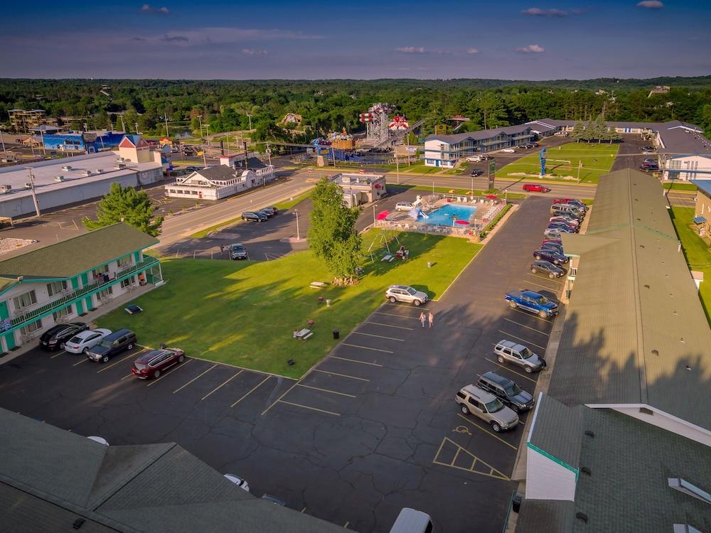 Shamrock Motel photo 5